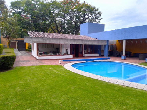 Imagen 1 de 9 de Casa En Privada En Rancho Cortes, Cuernavaca, Morelos