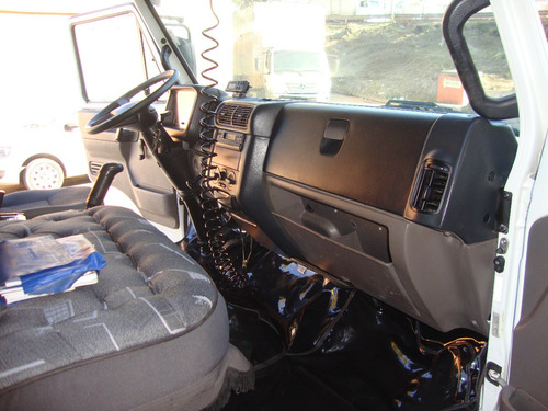Imagem 7 de 15 de Volks 10.160 Ano 2013 Bau Refrigerado -18