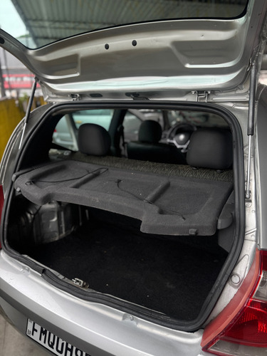Renault Clio 1.0 16v Authentique Hi-power 3p
