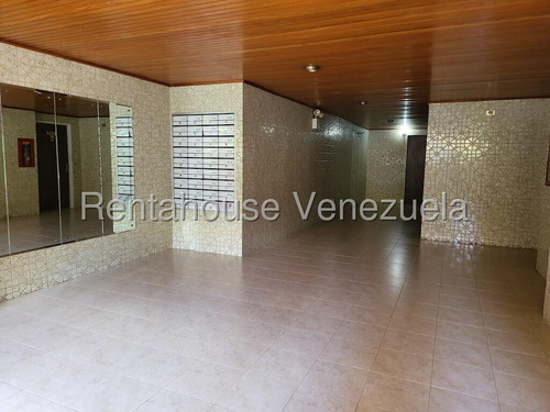 Alquiler De Bello Apartamento En La Alameda - Isabel Gómez - Mls #25-13678