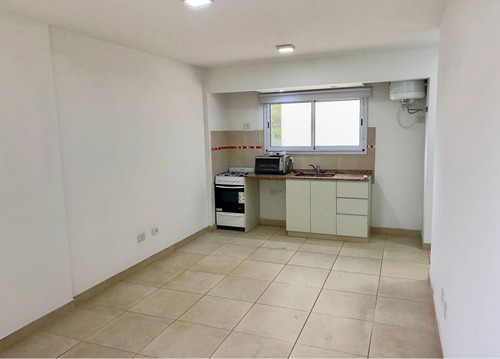 Venta Monoambiente+balcón+cochera/santos Lugares