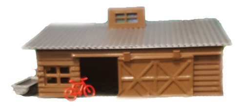 Maqueta, Galpon De Campo, Con Batea De Agua Y Bicicleta