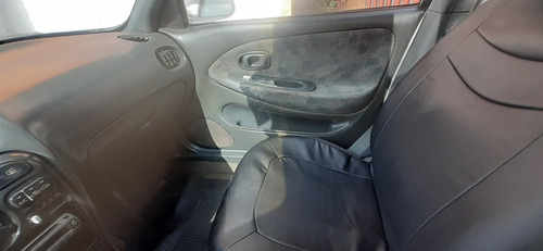Hyundai Elantra Año 1997