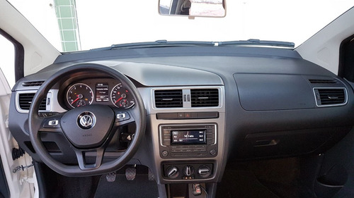 Volkswagen Fox 1.6 Trendline Total Flex 5p 2017