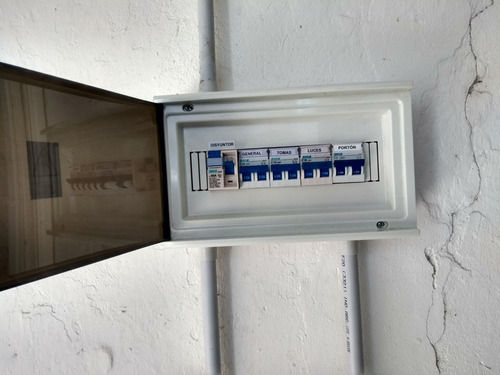 Electricista Matriculado, Inst. Aire Acondiconado, Urgencias