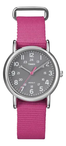 Timex T2n834 Weekender Reloj De Tamaño Mediano Con Correa De
