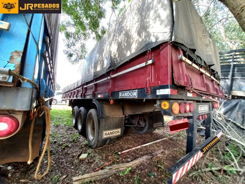 Imagem 4 de 12 de Carreta Randon 88 Graneleira Porta Container 4 Pinos C_pneus