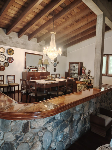 Espectacular Casa En El Manzano, Excelente Vista. Emss