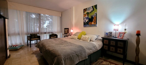 Casa En Venta De 7 Dorm. En Lo Barnechea
