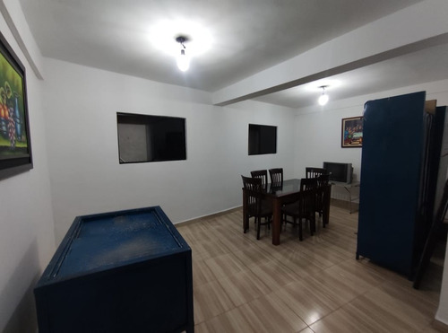 Imagen 3 de 16 de Casa 5 Hab, 3 Baños, 2 Lavanderos Caraballeda