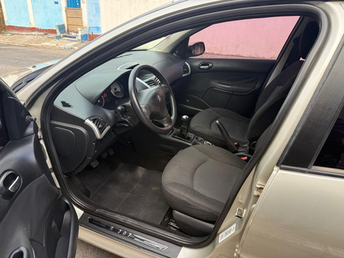 Peugeot 207 Passion 1.4 Xr Flex 4p