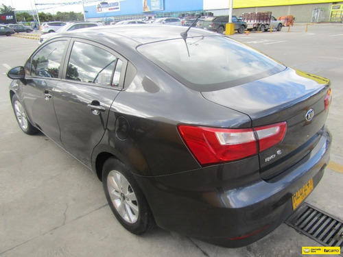 Kia Rio 1.25 5 P