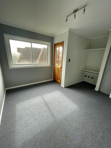 Amplia Casa En Arriendo, Excelente Ubicación En Concón.