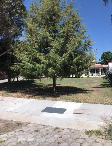 Imagen 6 de 12 de Terreno En Venta En Privada En Villas Del Mesón