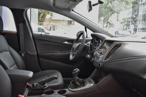 Chevrolet Cruze Lt 2021