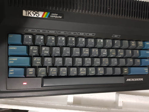 Computador Antigo Microdigital Tk 95 Color Computer Na Caixa (Usado)