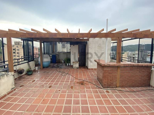 Pent House En Venta Edificio Flamingo Suites Sector Colinas Del Neveri Barcelona