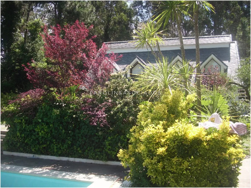 Casa En Venta De 7 Dormitorios En Rincón Del Indio, Punta Del Este.