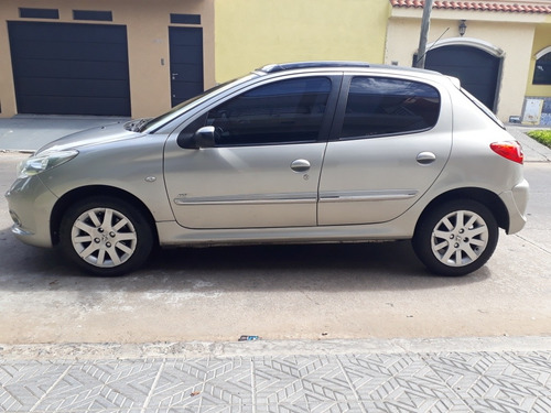 Peugeot 207 2012 1.4 Xt Hdi