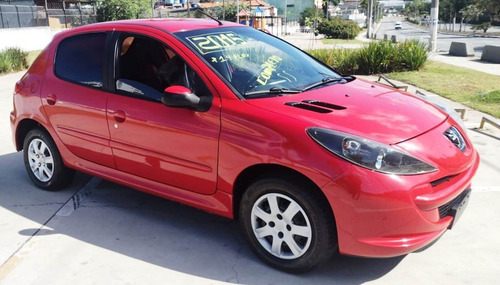 Imagem 2 de 10 de Peugeut 207 1.4 Flex Completo