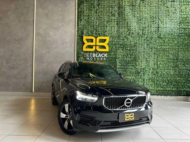 Volvo XC40 2.0 T5 GASOLINA MOMENTUM AWD GEARTRONIC