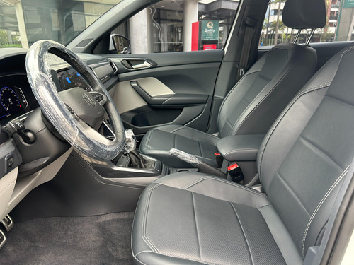 Volkswagen T-Cross 1.4 250 TSI TOTAL FLEX HIGHLINE AUTOMÁTICO