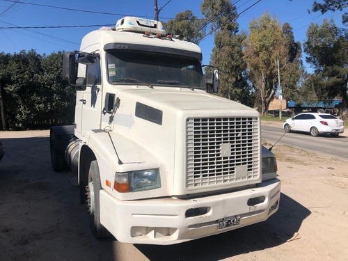 Camion Volvo 320 Año 2000