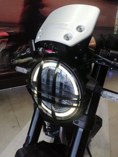 Imagen 9 de 13 de Husqvarna Vitpilen 401 2021 Okm (personalizada)