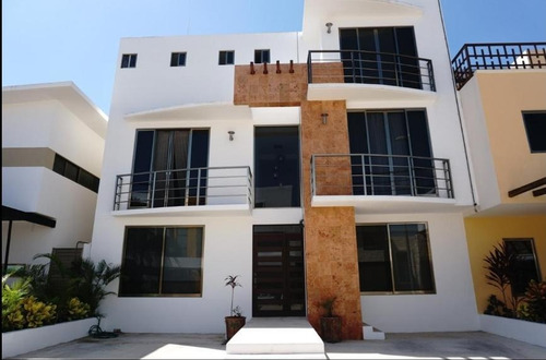 Departamento En Renta Amueblado, 2 Recamaras, Arbolada, Av. Huayacán, Cancún