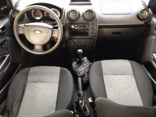 Imagem 10 de 15 de Ford Fiesta 1.0 Rocam S 8v Flex 4p Manual