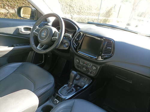 Imagen 8 de 15 de Jeep Compass 2021 2.0 Td At9 4x4 Limited Plus