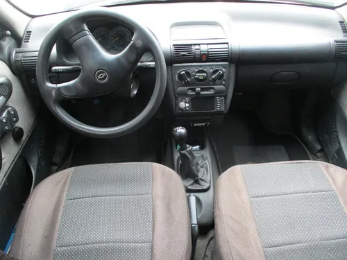 Chevrolet Corsa Wind 1400cc Mt Aa