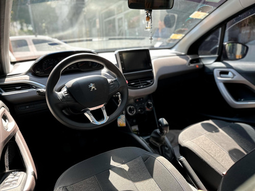 Peugeot 208 1.6 In Concert