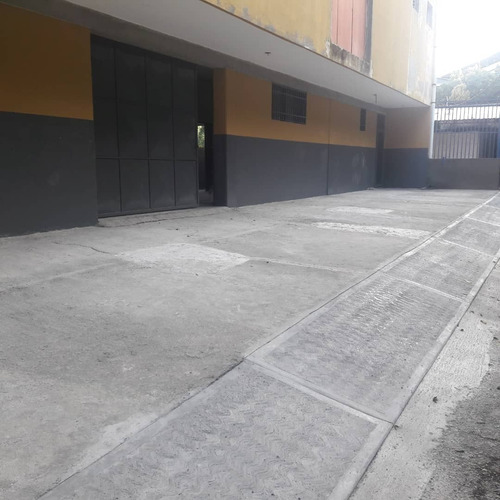 Imagen 10 de 10 de Galpon Industrial Mariches