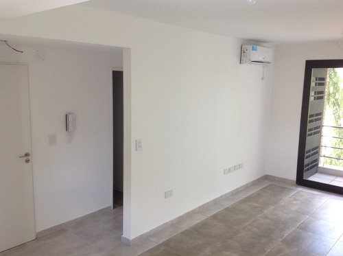 Venta Departamento 2 Ambientes A Estrenar En B. De Escobar