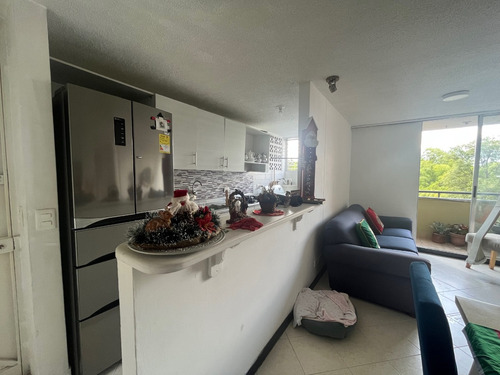 Apartamento En Venta, Envigado Alto De Las Flores, Ac-62633