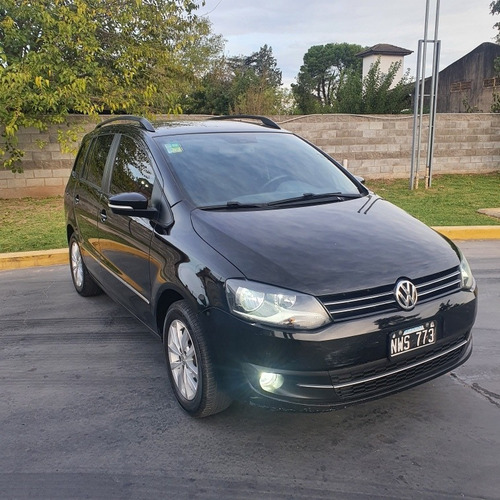 Volkswagen Suran 1.6 Highline 101cv 2014