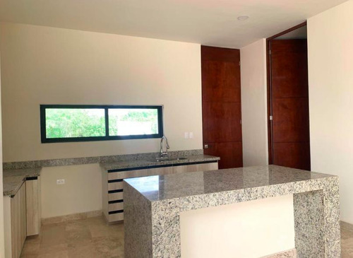 Casa En Venta Merida, Temozon Norte En Privada, Modelo Alpha, A 9 Meses.