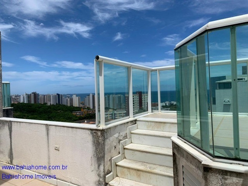 Imagem 4 de 21 de Com Ambientes Amplos, Piscina Com Vista Mar Essa Bela Cobertura Triplex A Venda No Costa Azul - Ap1043luz