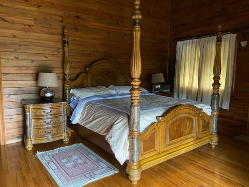 Hermosa Villa En Constanza De Venta