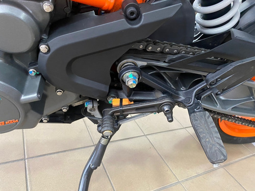 Imagen 5 de 10 de Ktm Duke 390 2021 2800 /kawacolor