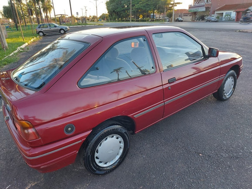 Ford Escort Gl 95 Europeu Unico Dono (todo Original)