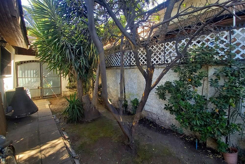 Se Vende Casa, Ñuñoa, Sector Los Aliagas