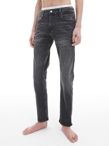 Jeans Slim 566 Negro Calvin Klein Hombre