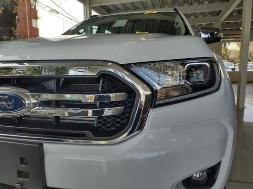 Imagen 9 de 17 de Ford Ranger Limited 3.2 D Pv