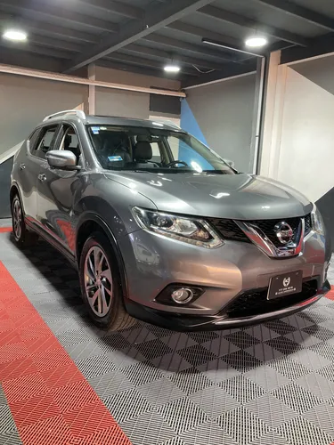 Nissan X-Trail 2.5 Exclusive 2 Row Cvt