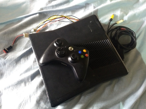 Xbox 360 Slim