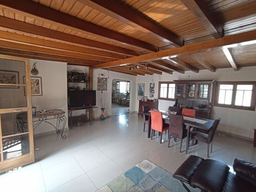 Imagen 9 de 13 de Gabriel Rivas Vende Casa En Urb. Valles De Camoruco Valencia Cod: Foc-1227