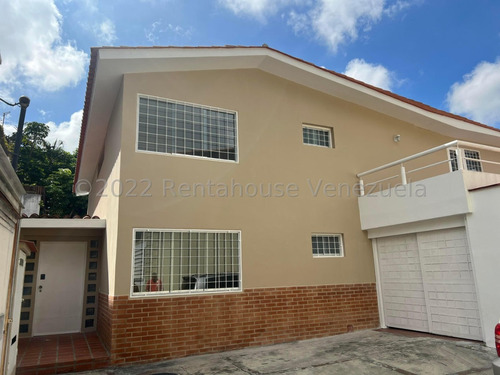 ¡es Para Ti! Bonita Casa Remodelada En Venta En Los Chorros Sl