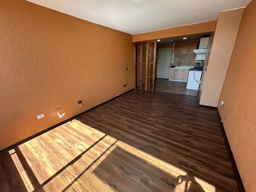 Venta Cómodo Y Céntrico Departamento 2d1b (81681)